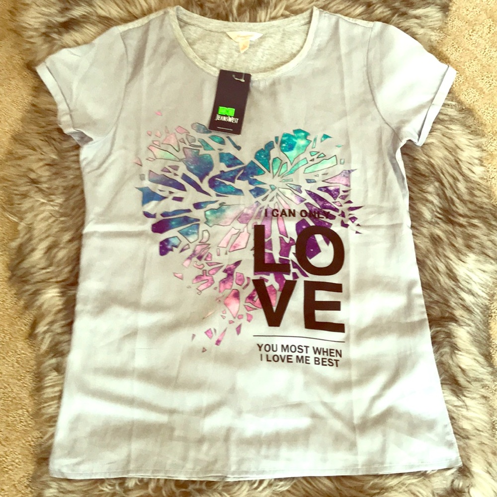 Jeanswest Shirt. Runs smaller. Consider it Medium.